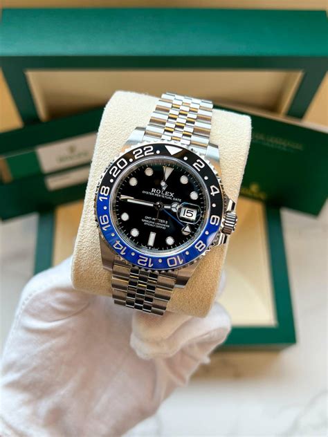 grimagliera bianco nera rolex|Rolex Batgirl 126710BLNR .